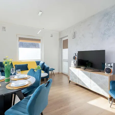 Beautiful With Garden By Renters Apartamento Borkowo (Gdansk)